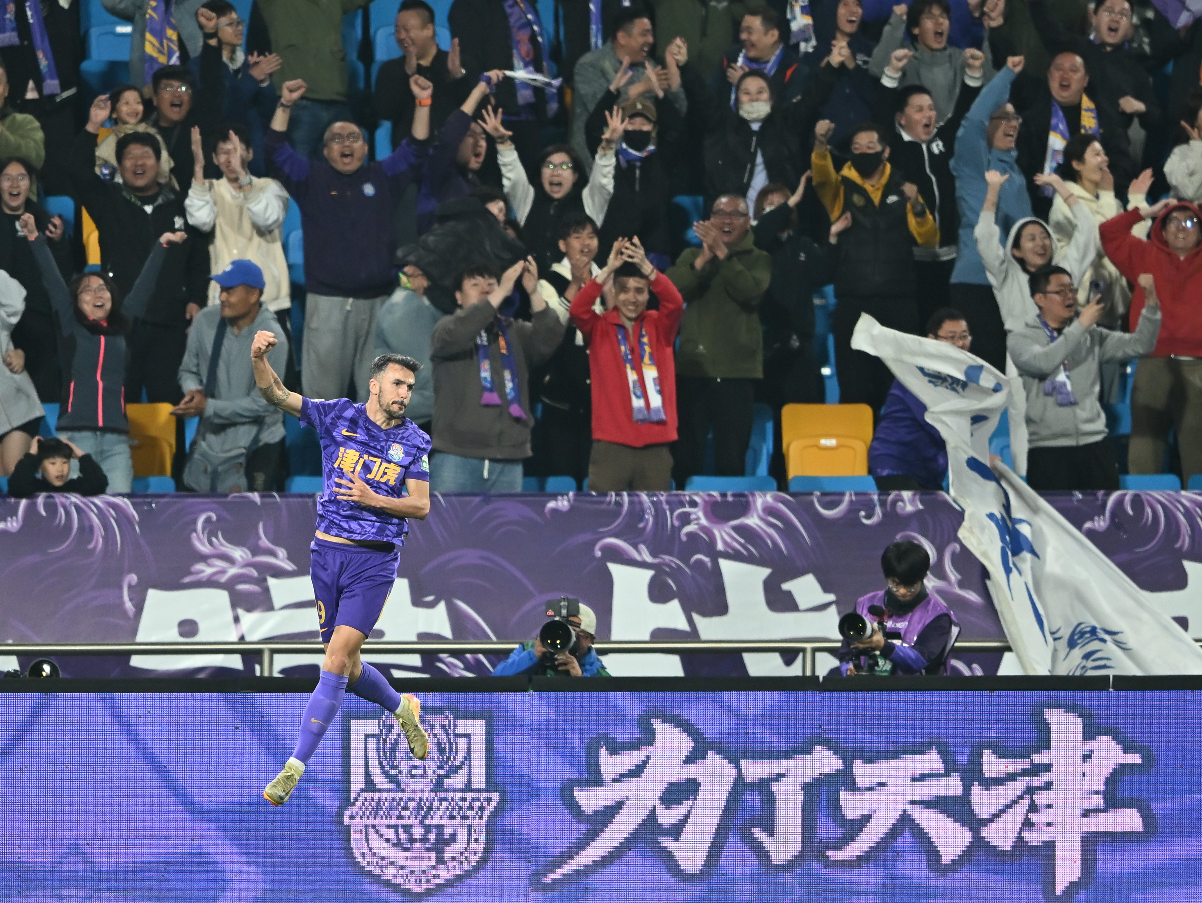 od体育地址-天津男篮连胜告急！球队面临挑战