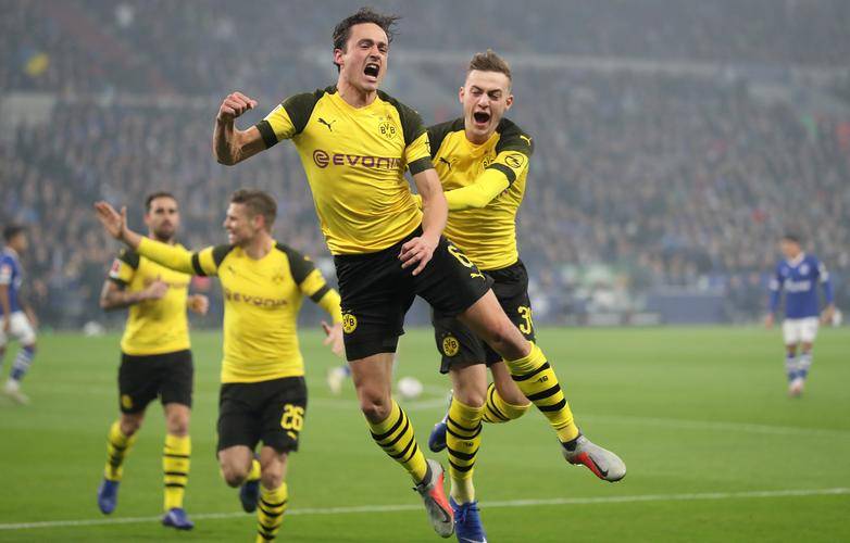 多特蒙德球队士气低迷，迫切需要一场胜利振作