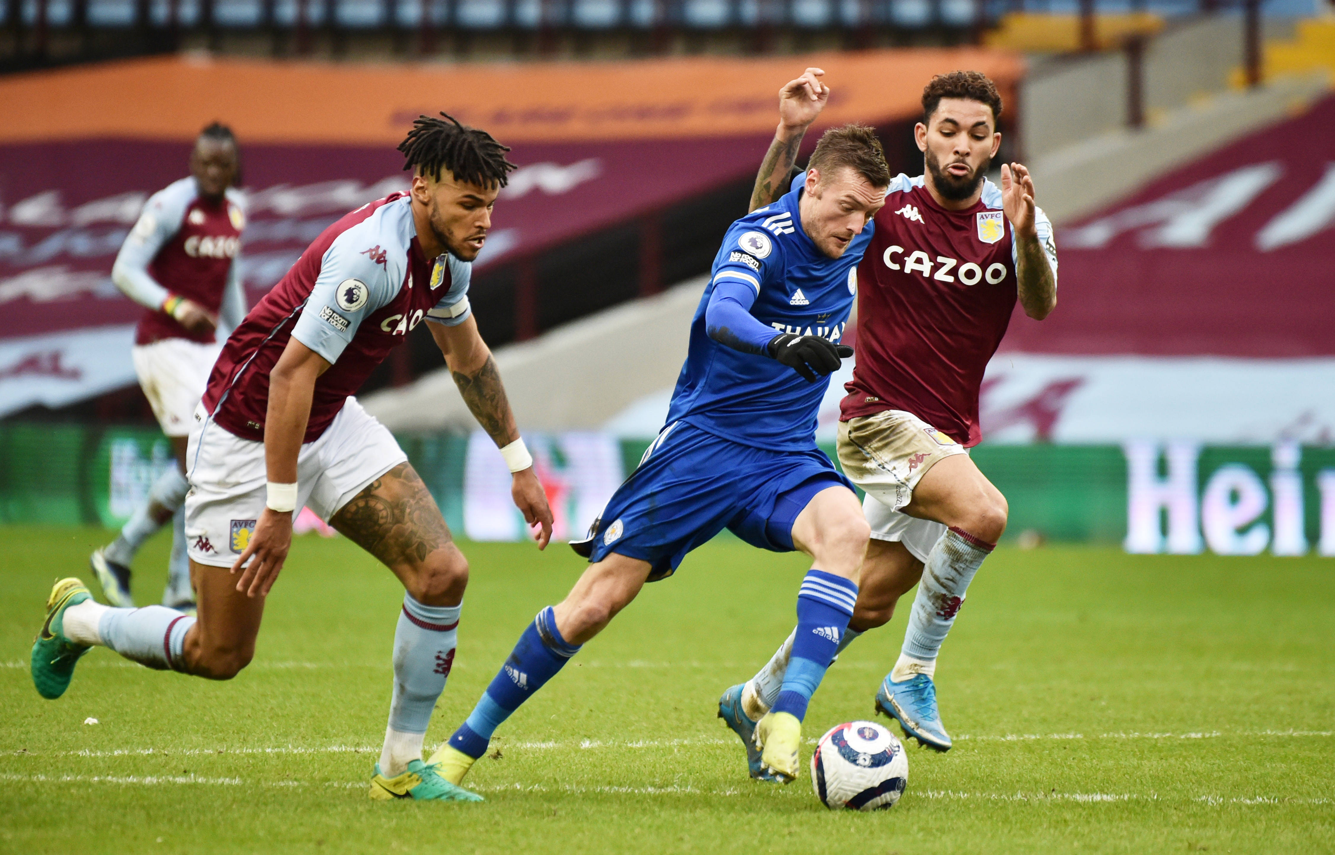 里尔主场击败阿尔尔，取得连胜