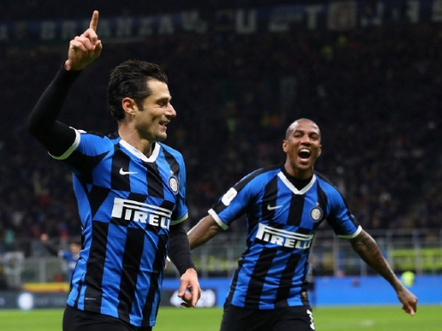 西亚强队保持不败，成功晋级