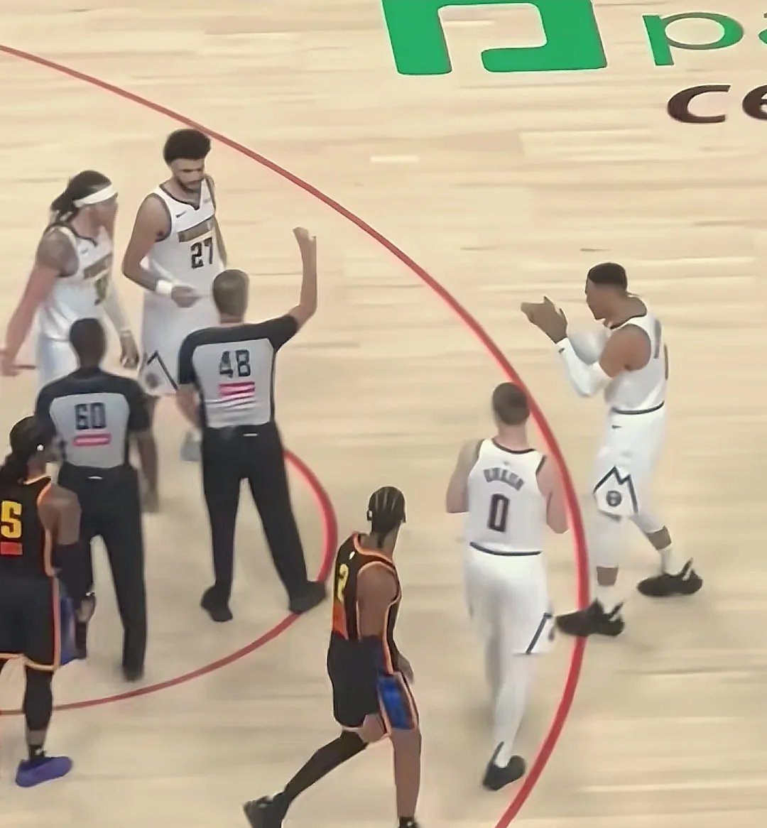 猛龙主场惨败掘金，遭遇失利