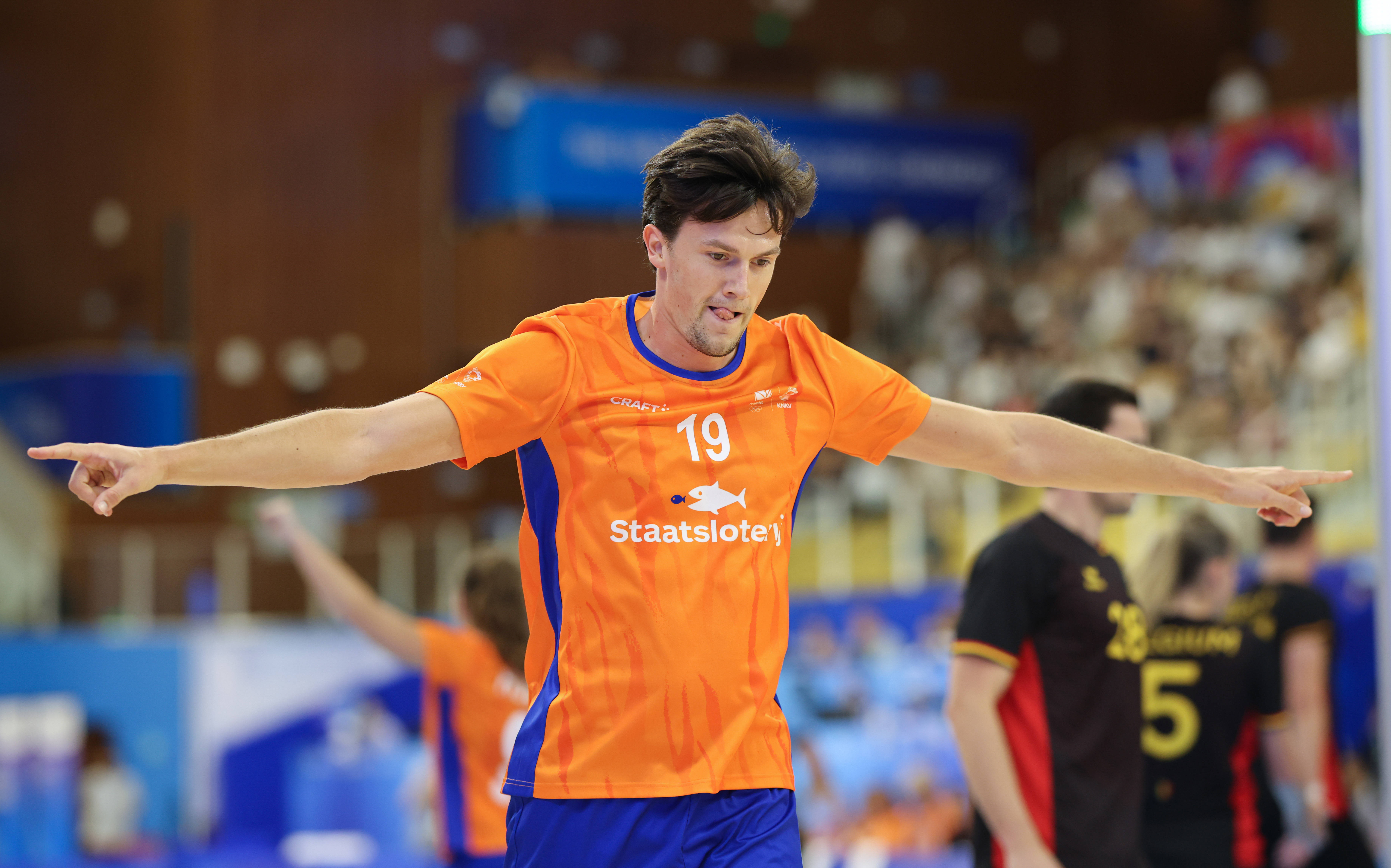 意大利队员荷塞在场上表现出色的简单介绍