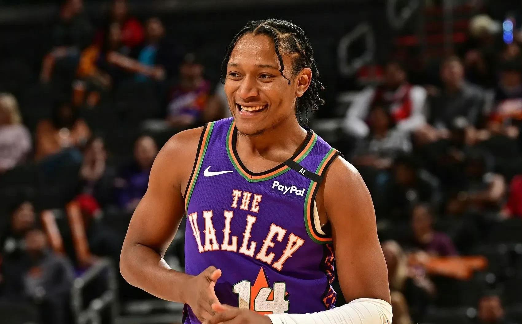 od体育下载-快船队神奇逆转湖人取得胜利